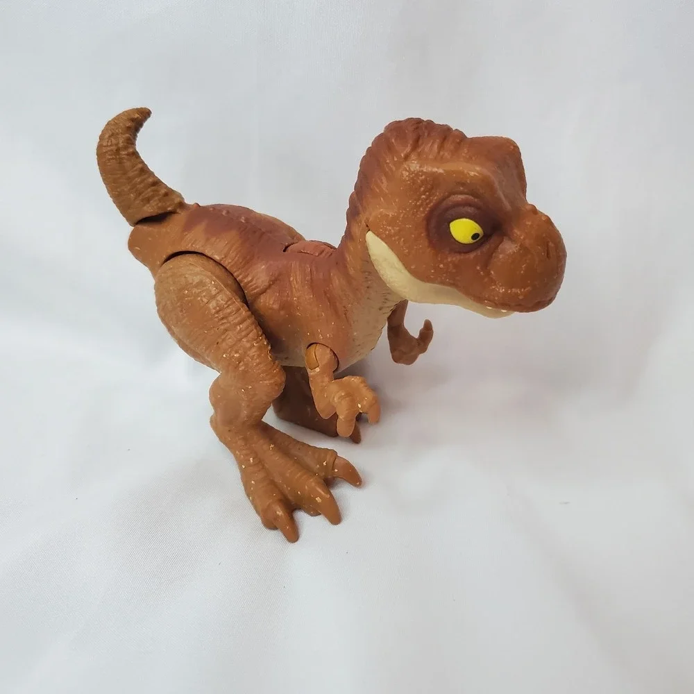 JURASSIC WORLD HATCH N PLAY Baby TYRANNOSAURUS‎ REX FIGURE